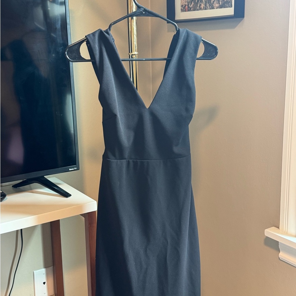 Lulu's Black V-Neck Sheath Dress Cocktail